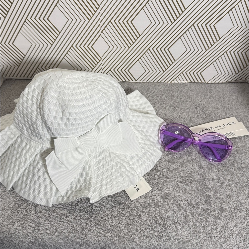 Janie and Jack hat NWT Textured White Baby bucket Hat 3-6m + purple sunglasses